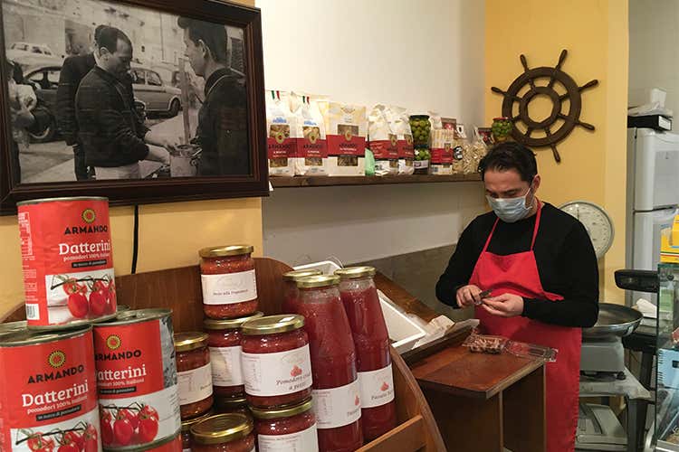 L'acciuga e la cucina artigianale Da Marino Olive, da 3 generazioni