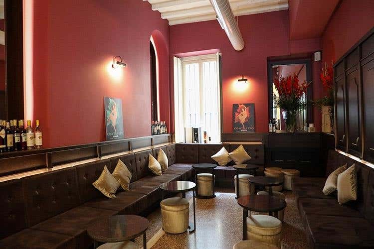 Lounge Bar (L'Alchimia di Alberto Tasinato 
Cucina e mixology al passo con i tempi)