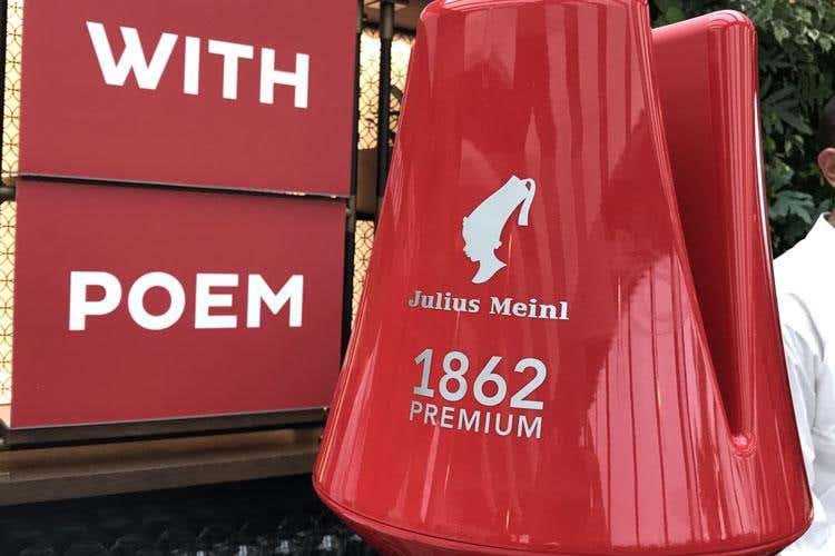 L'antico fascino delle caffetterie letterarie rivive grazie all'austriaca Julius Meinl