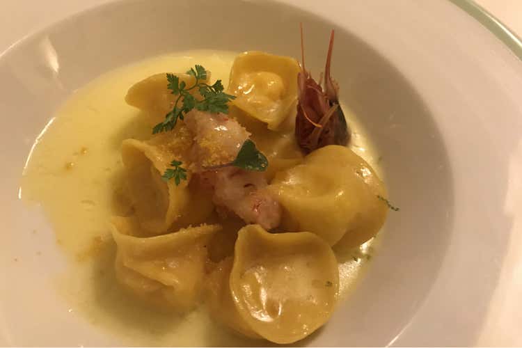 (L'area bar e una nuova sala 
L'ultima fatica di Giacomo Bulleri)