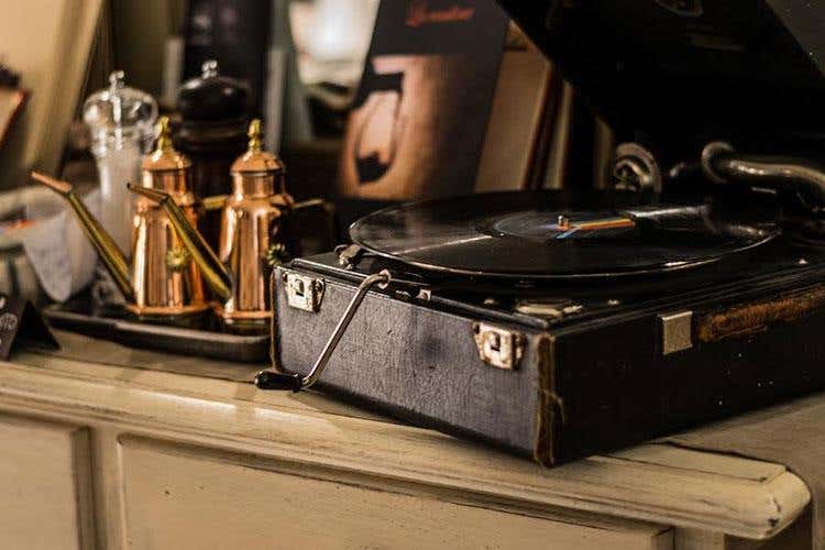 L’Enosteria di Marwan e Roberta 
Aria di casa e qualità a Fossombrone