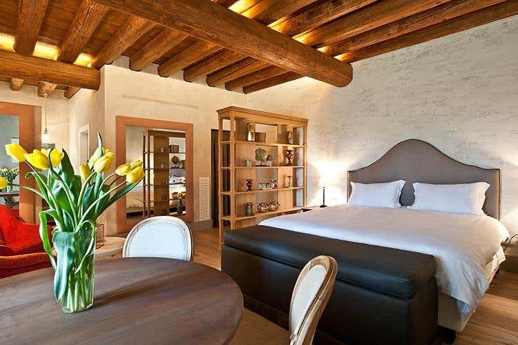 (La Barchessa di Villa Pisani 
Arte, cultura e cucina per tutte le esigenze)