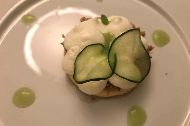 Inusuale - mousse di ricotta, cetriolo e basilico greco (La Biodinner di Della Vecchia e Corelli 
Quando il biologico è di alto livello)