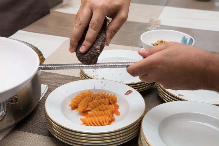 (La Bottarga Borealis “all’italiana” 
Un successo la cena con Stile e Svensson)