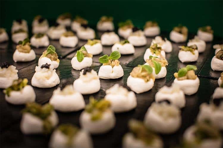 Mozzy bag (2016) - La cucina di Ilario Vinciguerra, dall'inizio 
Una serata con i suoi piatti più storici