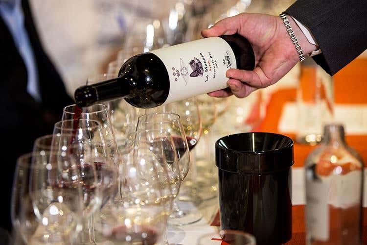 (La Doc Monreale cerca l'identità 
Vini di Sicilia da quattro vitigni)