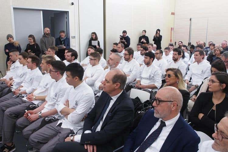La lectio magistralis di Roberto Restelli «La cucina deve restituire gioia»