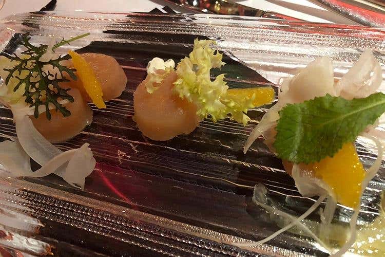 Salmerino marinato, arancia, finocchio