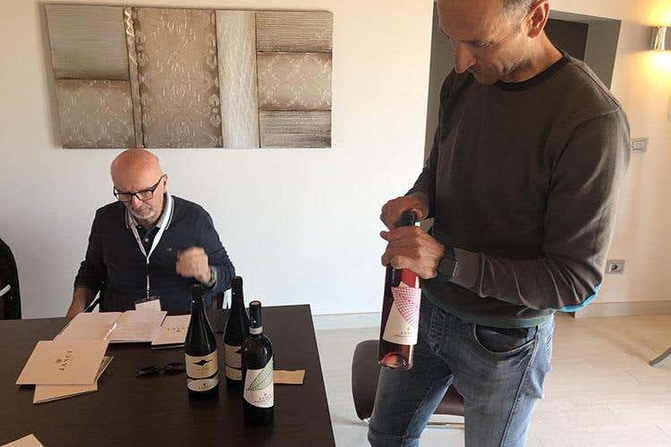 (La sapienza degli Jasci 
Precursori del vino abruzzese)