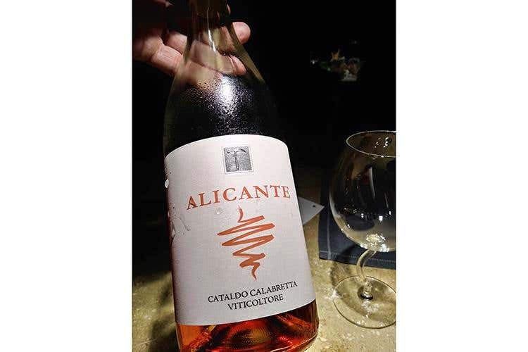 (La stella di Aqua Crua 
oscilla tra gusto e provocazione)