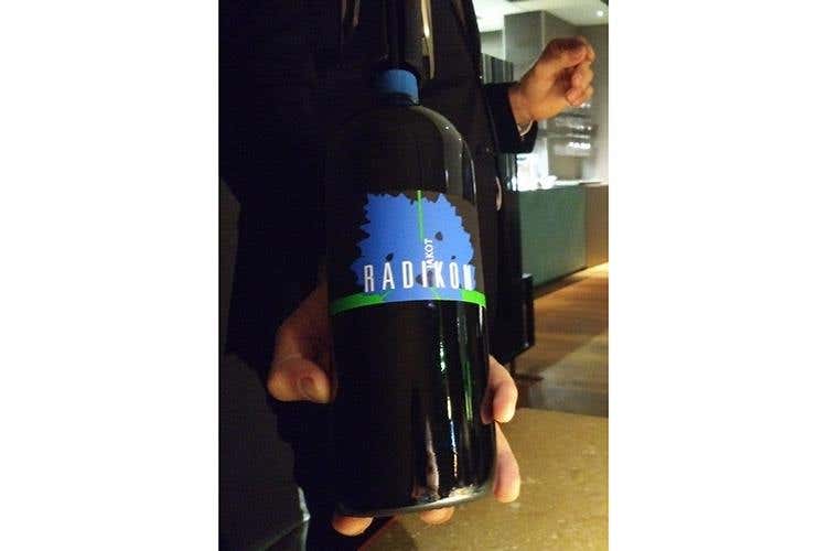 (La stella di Aqua Crua 
oscilla tra gusto e provocazione)