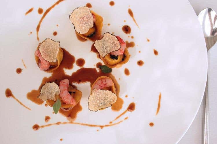 (Le Lampare al Fortino 
Piatti pugliesi in uno scenario incantevole)