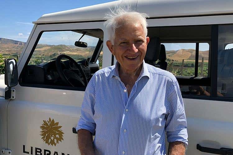 Nicodemo Librandi (Librandi e la Calabria 
Una storia d'amore, di vino e di territorio)