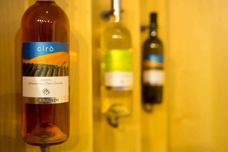 (Librandi racconta la Calabria a Vinitaly 
In degustazione il rosé Terre Lontane)