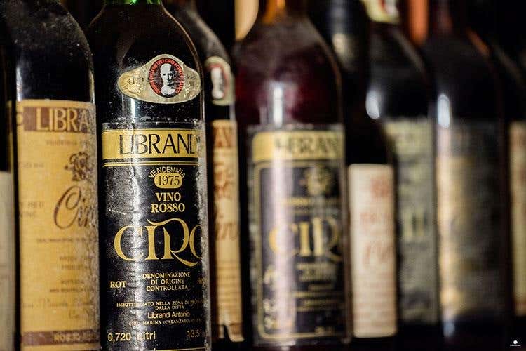 (Librandi racconta la Calabria a Vinitaly 
In degustazione il rosé Terre Lontane)