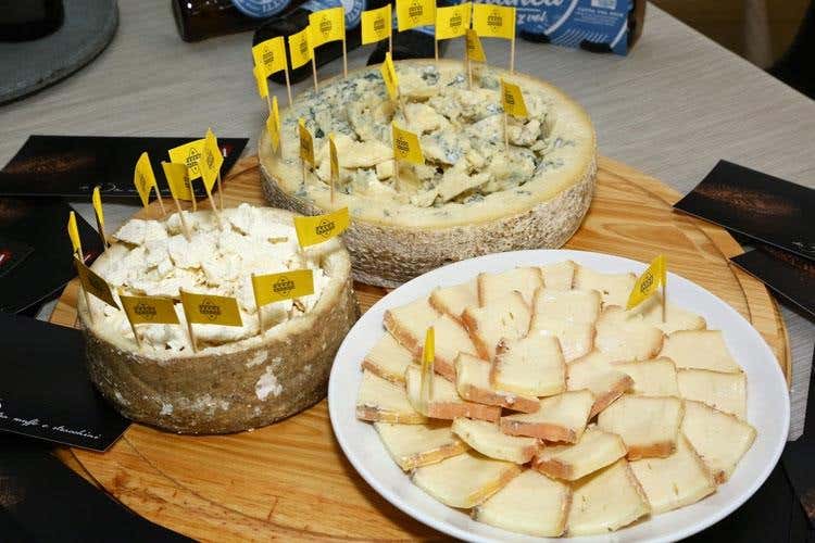 (Light lunch con vista da Ezio Gritti 
Formaggi, salame e Casoncelli superstar)