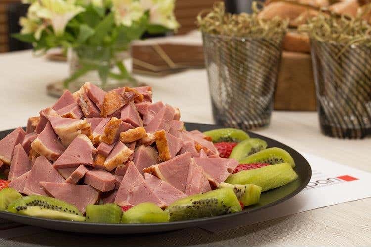 (Light lunch con vista da Ezio Gritti 
Formaggi, salame e Casoncelli superstar)