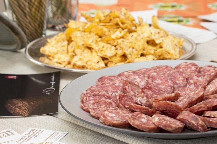 (Light lunch con vista da Ezio Gritti 
Formaggi, salame e Casoncelli superstar)