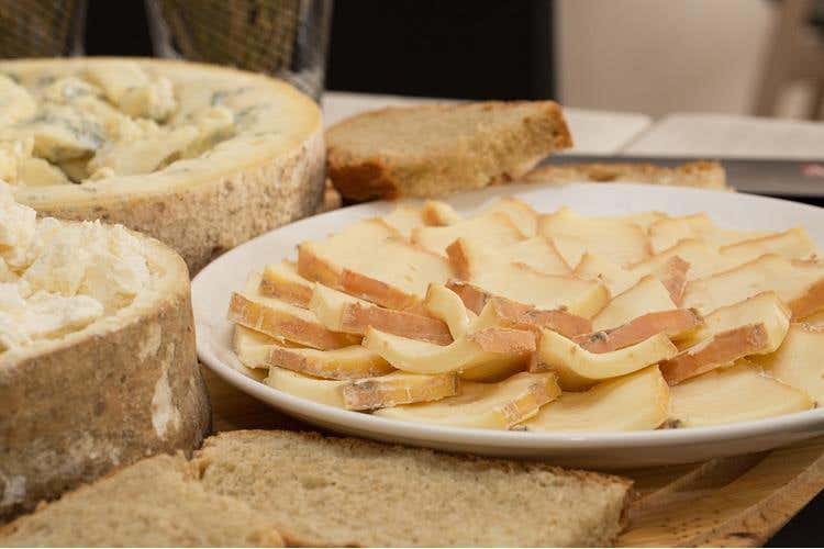 (Light lunch con vista da Ezio Gritti 
Formaggi, salame e Casoncelli superstar)