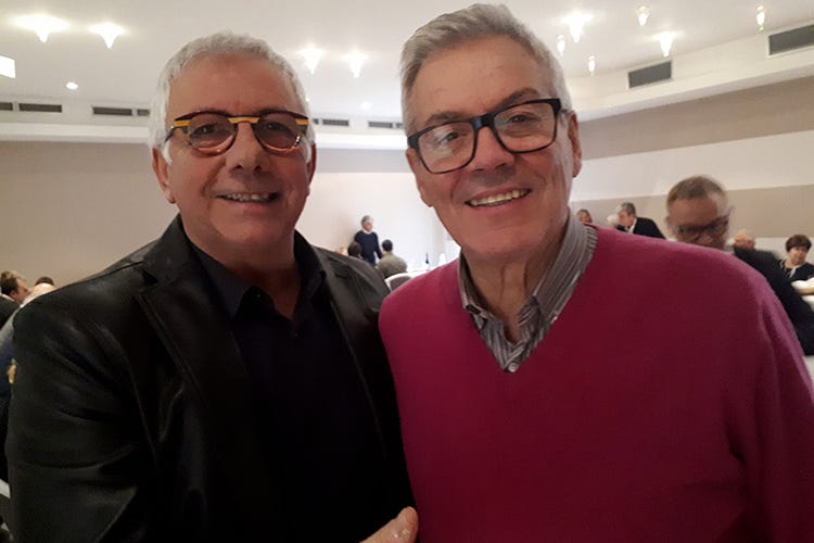Paolo Notari e Massimo Biagiali (Lino Gagliardi torna nelle Marche 
e porta con sé la sua cassoela)