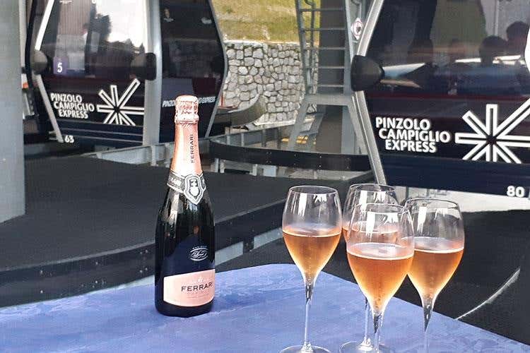 (Madonna di Campiglio fa centro 
Un successo la cena in cabinovia)