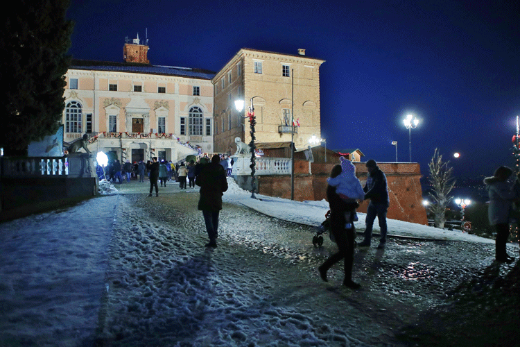 (Il Magico Paese di Natale 
A Govone oltre 220mila presenze)