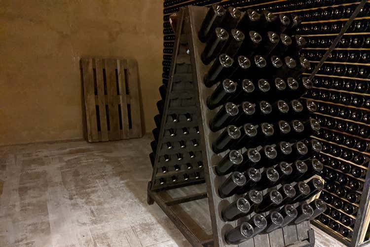 (Majolini, i Franciacorta abbinati 
Una serata dedicata al tartufo)