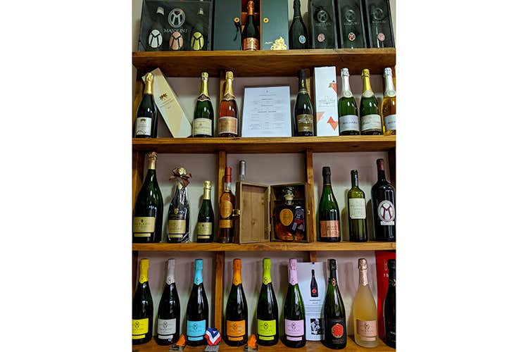 (Majolini, i Franciacorta abbinati 
Una serata dedicata al tartufo)