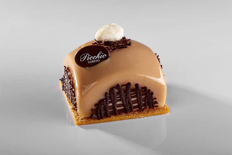 Claudio Marcozzi (La mandorla nei dolci di oggi 
al 28° Simposio Tecnico AMPI)