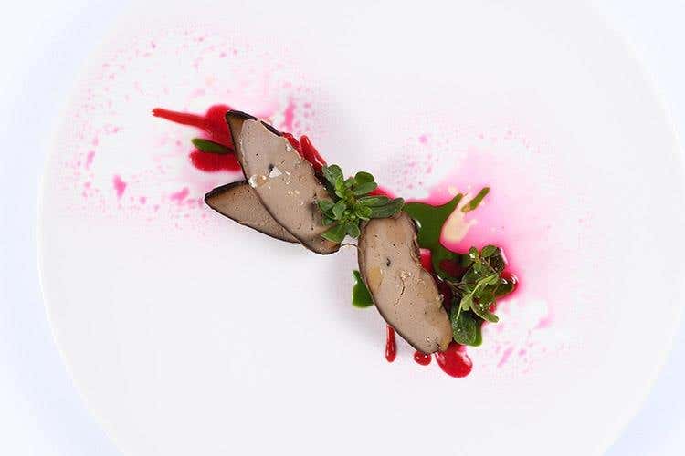 Insalata di fegato, cicoria selvatica, lampone e rapa rossa - Errico Recanati (Meet in Cucina Marche a Senigallia 
Pubblico record per la 2ª edizione)