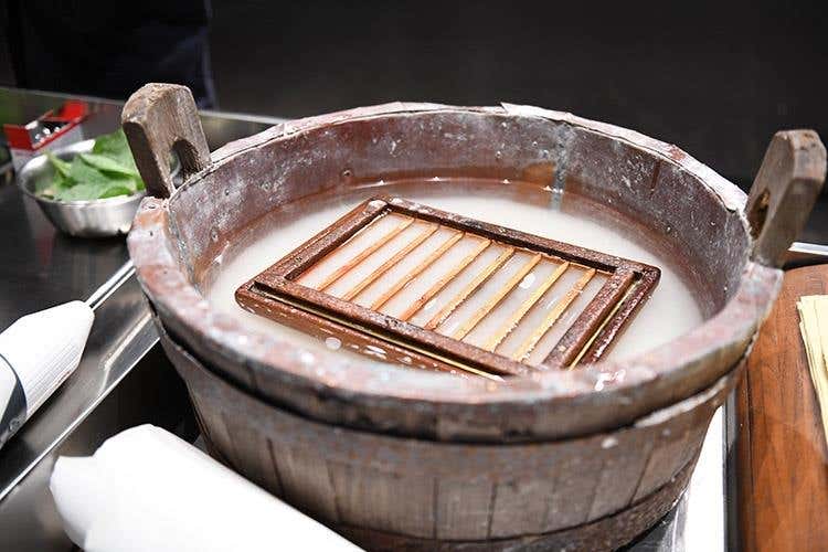 Fare la carta (Meet in Cucina Marche a Senigallia 
Pubblico record per la 2ª edizione)