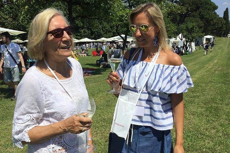 Metodo Franciacorta e cucina d'autore Abbinamenti da festival con 54 produttori