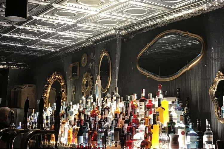Milano invasa da 200 bartender per la Guida ai Cocktail bar 2020