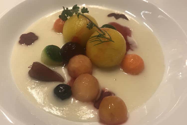 (Mine Gavi Docg, bianco di terroir 
nato dalla passione e da 11 vigne)