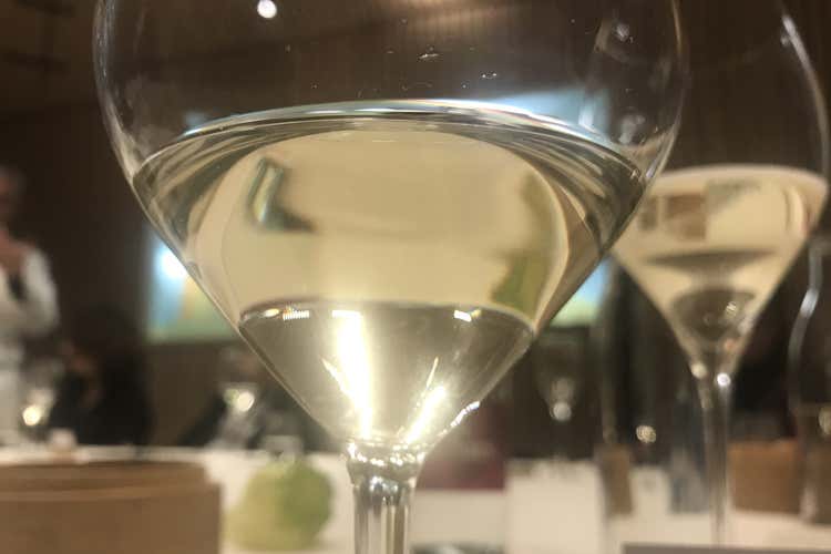 (Mine Gavi Docg, bianco di terroir 
nato dalla passione e da 11 vigne)