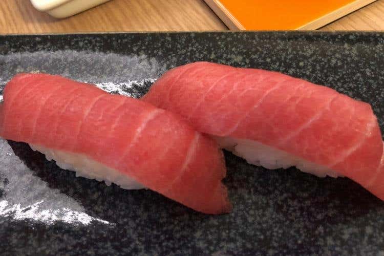 Nigiri di ventresca (Miyabi raddoppia e apre a Milano 
Un'altra originale £$sushi experience$£)