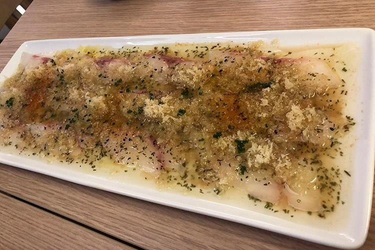 Carpaccio di branzino, limone e dragoncello (Miyabi raddoppia e apre a Milano 
Un'altra originale £$sushi experience$£)