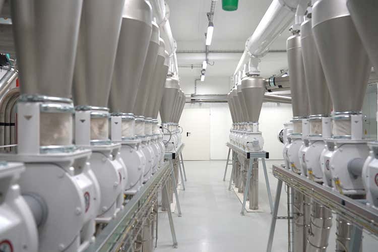 (Molino Dallagiovanna 
Il nuovo impianto produttivo )