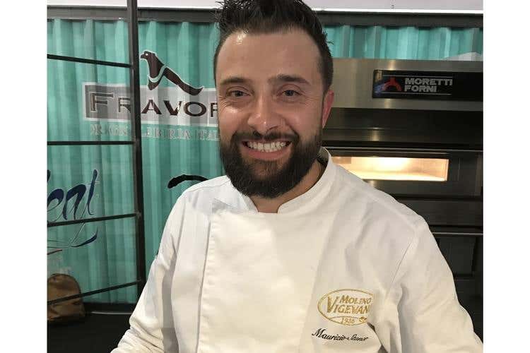 Maurizio Stanco di Molino Vigevano - Napoli incorona TuttoPizza 
100 aziende, al centro la formazione