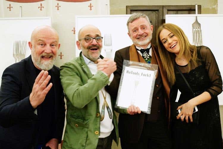 Giorgio Racca, Davide Dutto, Alberto Lupini e Susanna Lombardo (“No Tools Fork 1” ad Artimino 
In mostra la storia della forchetta)