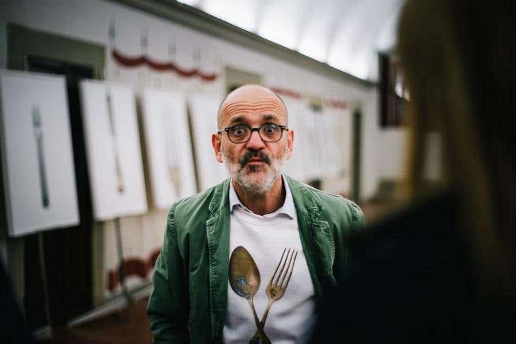 Davide Dutto (“No Tools Fork 1” ad Artimino 
In mostra la storia della forchetta)