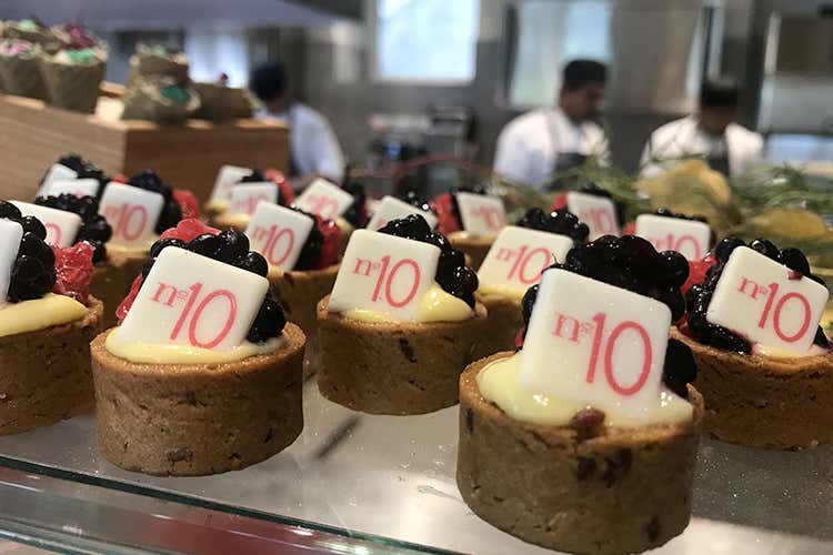 Bocconcini 10 (Il numero 10 a Milano
Simbolo per la ristorazione)