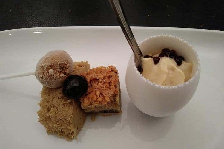 Il dessert (Nuova Trattoria Dac a Trà 
Qualità e costanza in cucina da Binda)