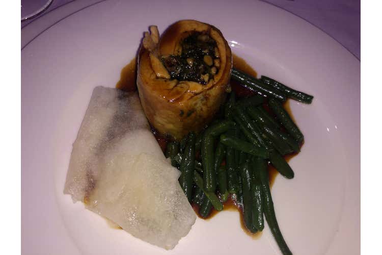 (Olio Evo e relax in collina 
Dieta buona a Palazzo di Varignana)