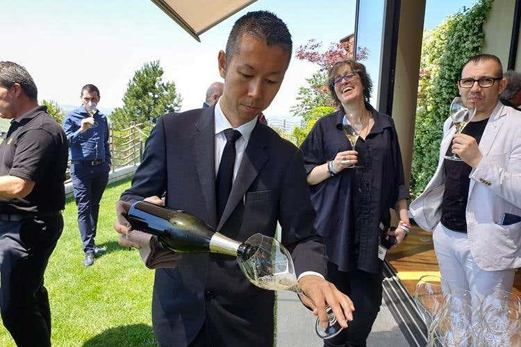 (Olio Riviera Ligure Dop 
A tavola con le tipicità delle Langhe)