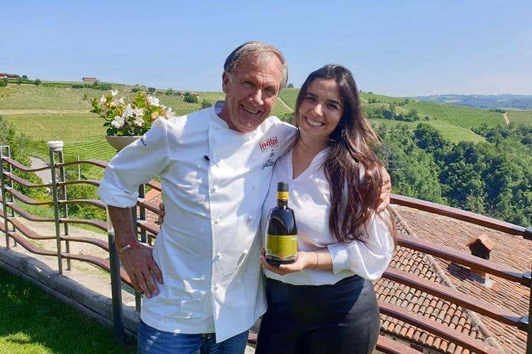 (Olio Riviera Ligure Dop 
A tavola con le tipicità delle Langhe)