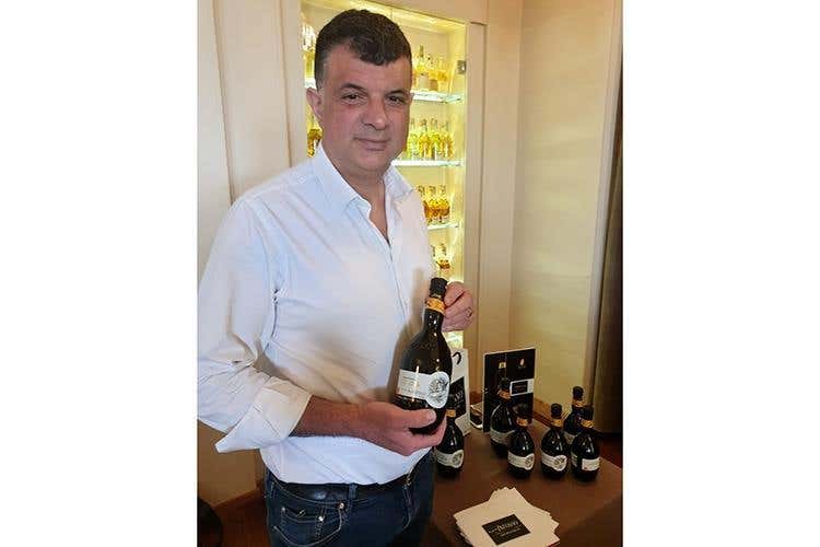 (Olio Riviera Ligure Dop 
A tavola con le tipicità delle Langhe)