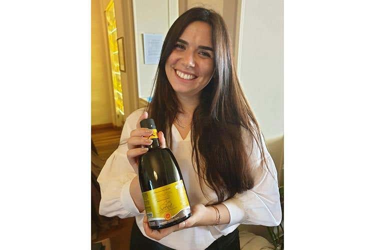 (Olio Riviera Ligure Dop 
A tavola con le tipicità delle Langhe)