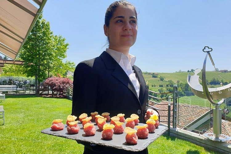 (Olio Riviera Ligure Dop 
A tavola con le tipicità delle Langhe)