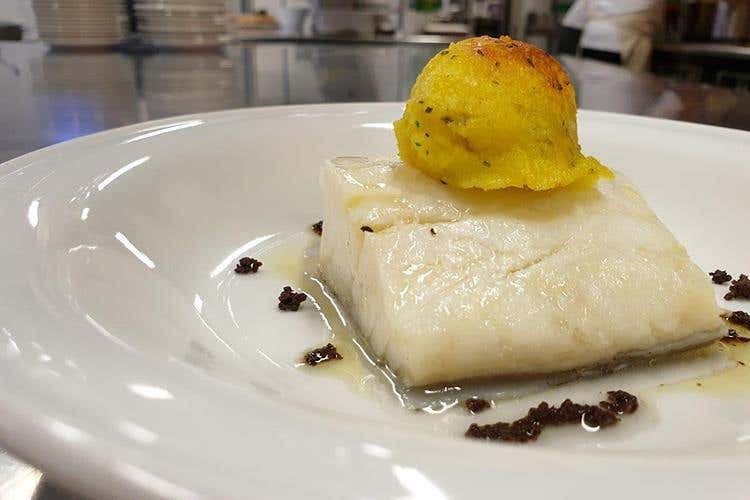 Baccalà in oliocottura (Olio Riviera Ligure Dop, il rilancio 
comincia dalle cucine di La Mantia)